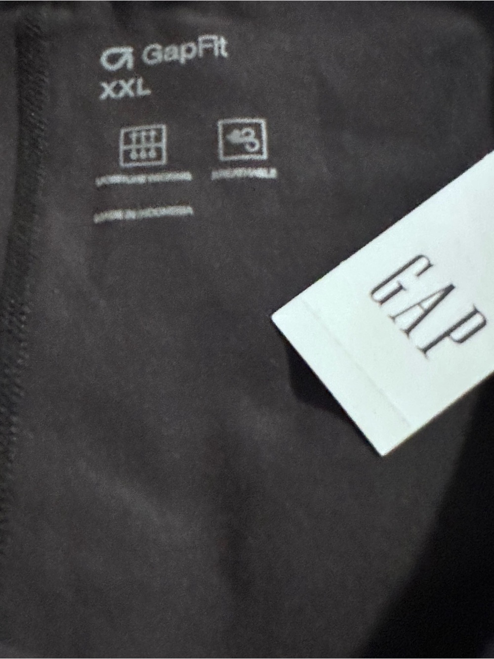 Gap | Top | GapFit Breathe T-Shirt | True Black - Picture 6 of 10